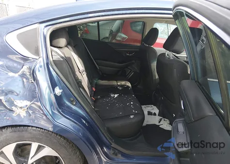 2021 Subaru Legacy Premium z USA, uszkodzony, nr VIN 4S3BWAF62M3011563